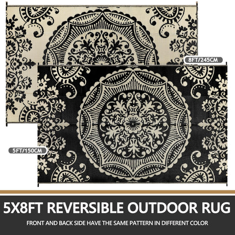 Capslpad 5x8 reversible boho floral rug offers two color looks.