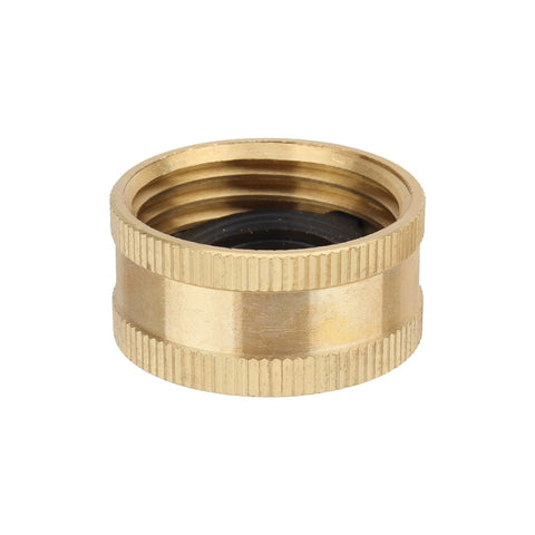CARBBIA brass end cap quick-use scenario for garden maintenance.