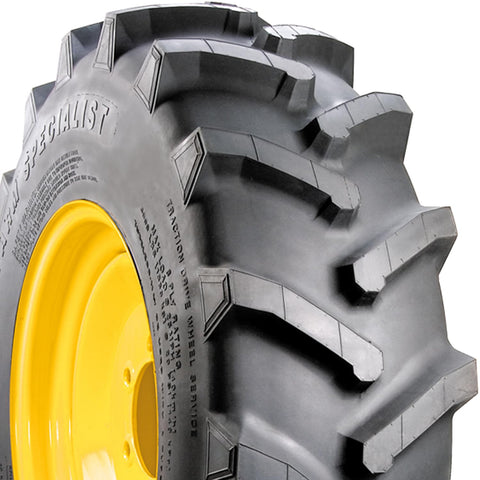 Carlisle Farm Specialist R-1 tread close-up with long-bar grip