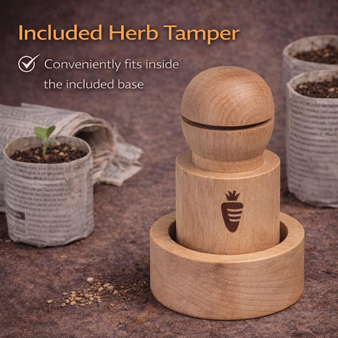 Carrot Design 2-inch paper pot base creates uniform starter pots.