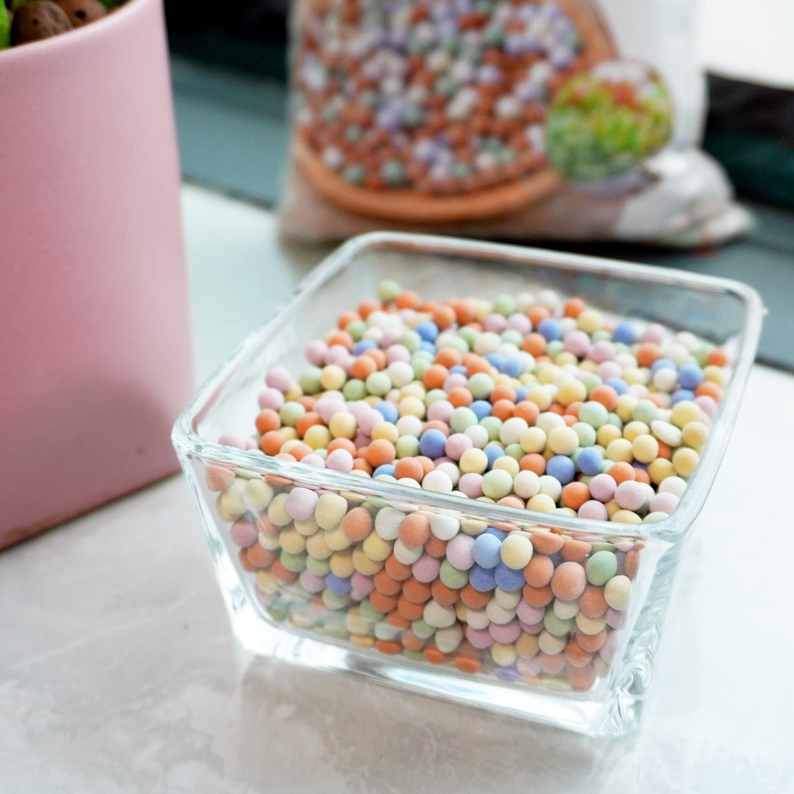 CARURBODY Ceramsite decorative beads enhance indoor plant display with natural color.