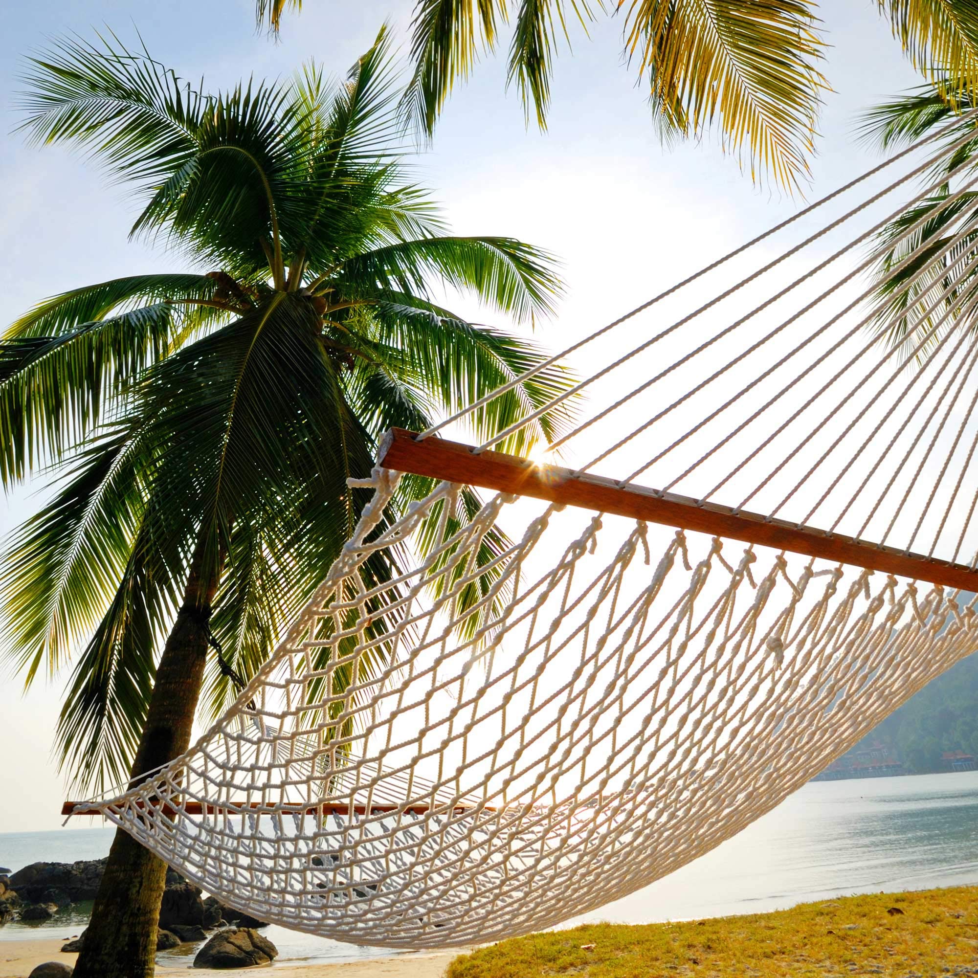 Castaway Living 450 lb capacity supports two adults with stable, relaxed seating.