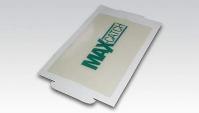 Catchmaster 72MB folded-trap box protects glue from dust.