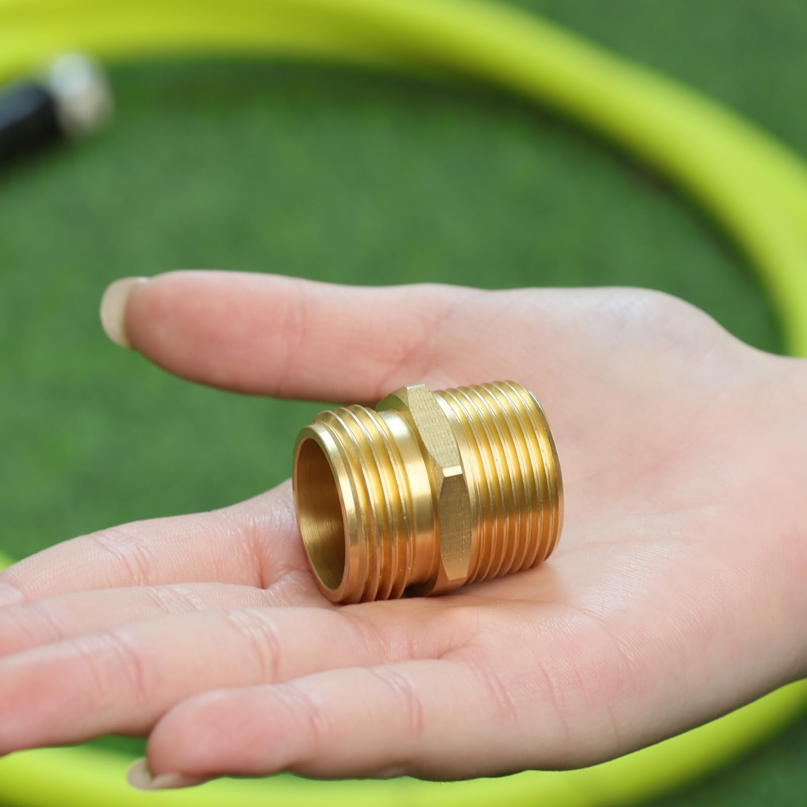 Close-up of Ceaeso brass fittings pack with two pieces and gaskets for secure sealing.