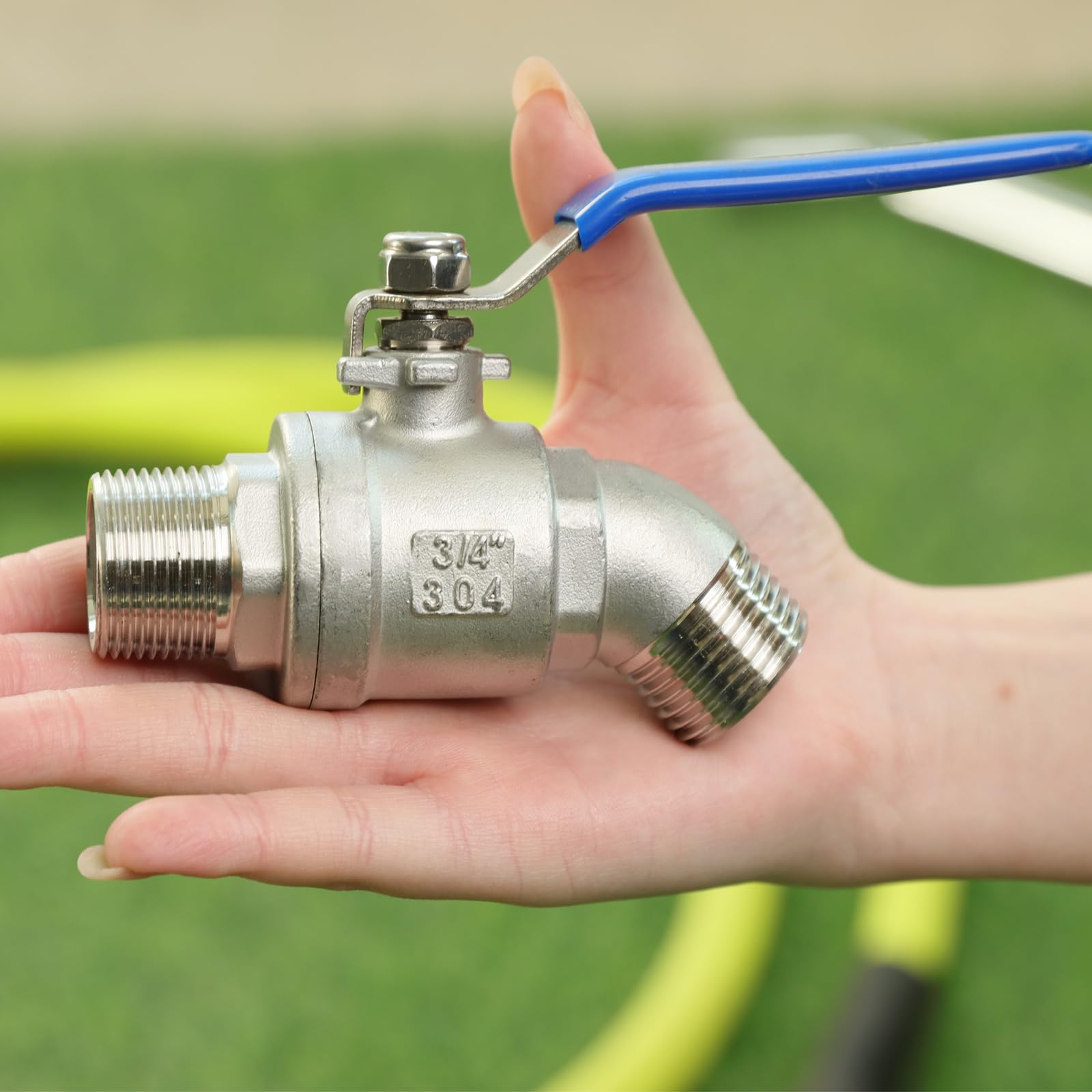 CEAESO GHT male outlet on a rugged spigot for standard garden hoses.