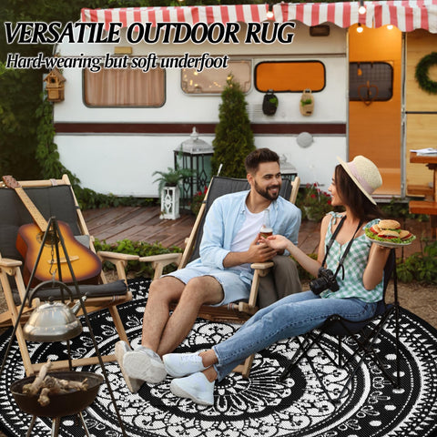 Cekene outdoor rug resists fading under sun.