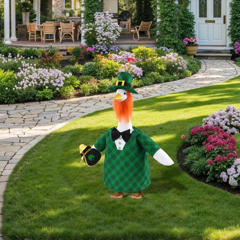 Celltestria 23-inch goose fit for easy porch decoration.
