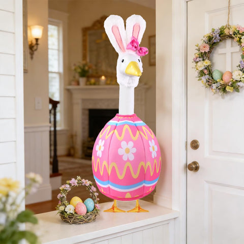 Celltestria pink bow and egg motif creates a focal point.