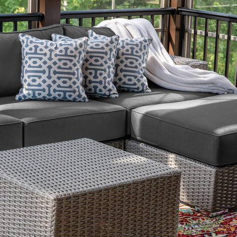 Cethytirko fade-resistant fabric maintains color in sun