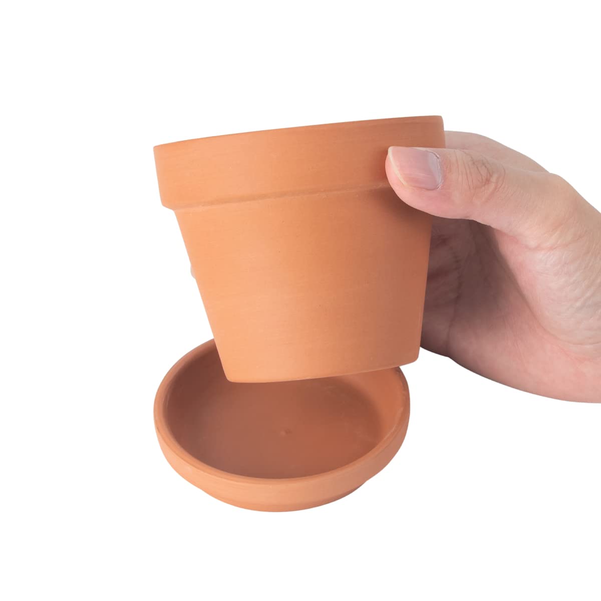CFKJ terracotta pot drainage hole closeup, enhances drainage and airflow.