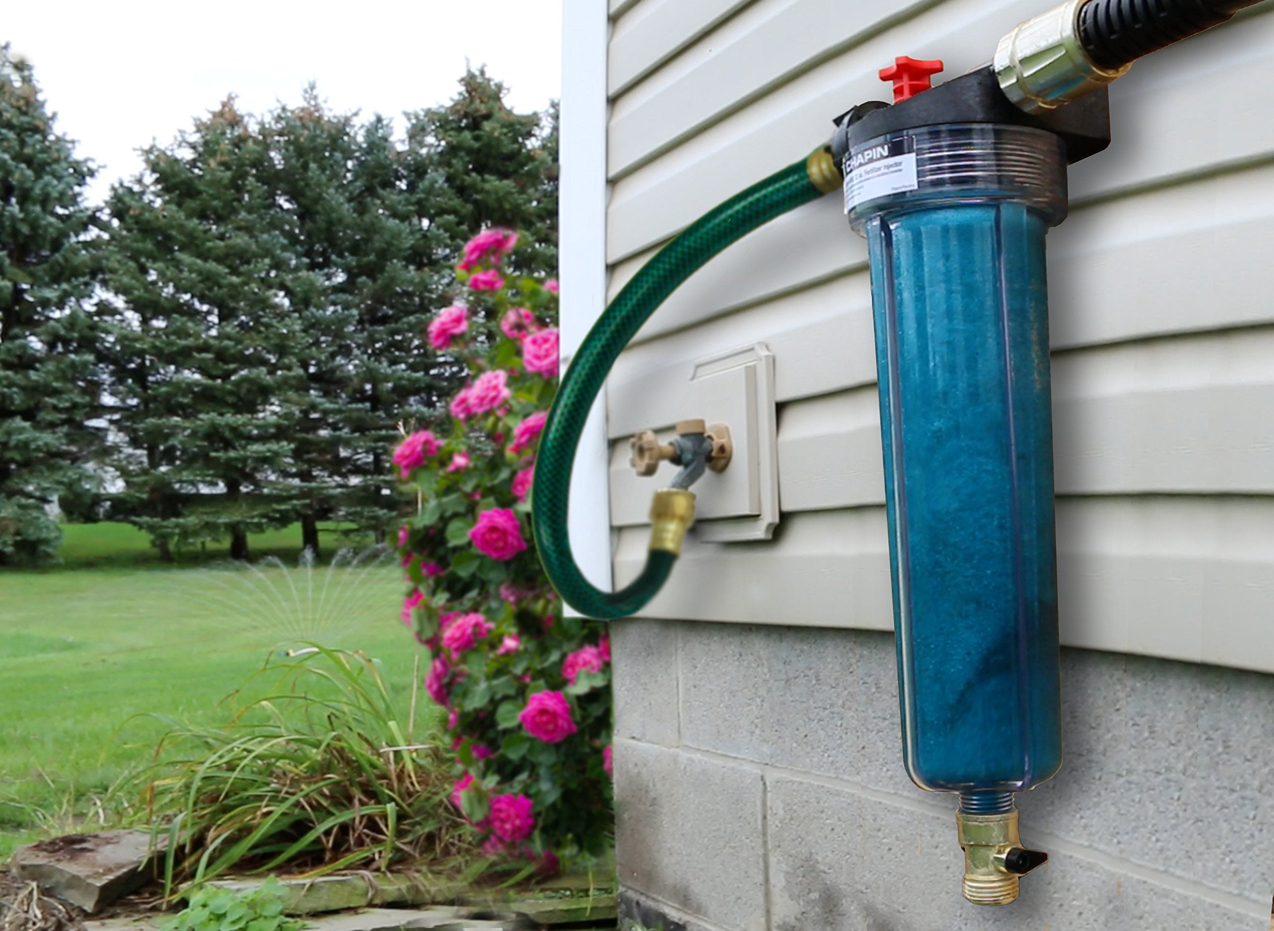 Chapin HydroFeed drain-valve allows quick emptying of the tank after use