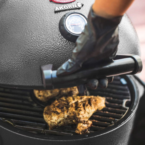 Compact accessory that enhances versatility without altering the grill setup