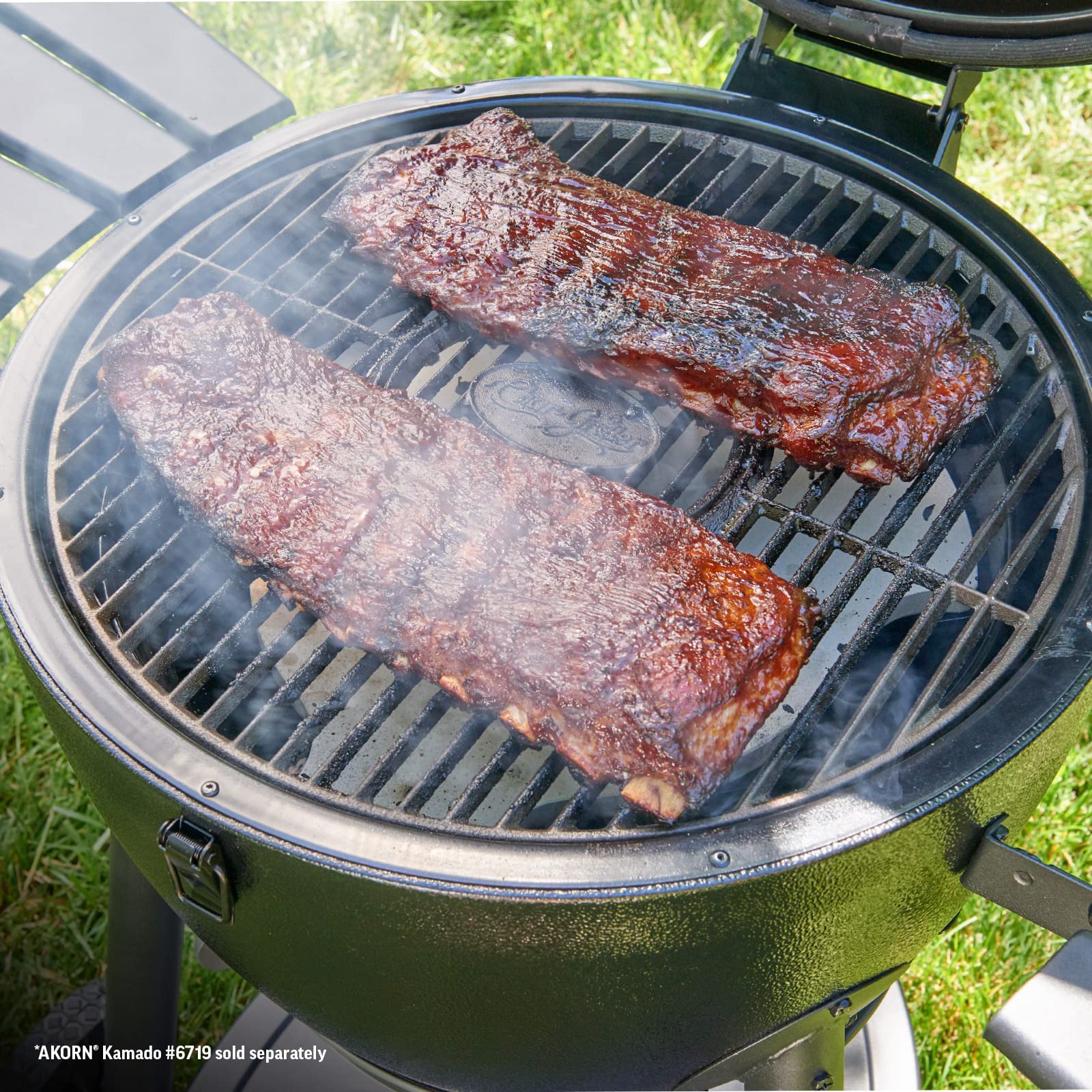Char-Griller AKORN Smokin' Stone enables low-and-slow smoking with moist, tender results.