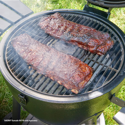 Char-Griller AKORN Smokin' Stone enables low-and-slow smoking with moist, tender results.