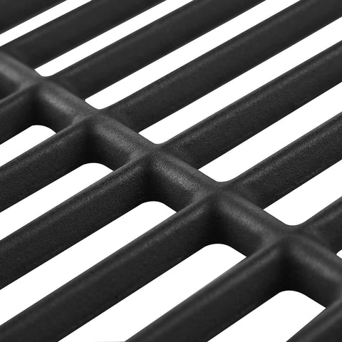 Charbrofire direct heat transfer delivers crisp sear lines and appealing grill aesthetics.