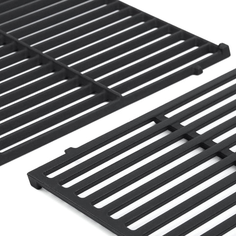 Charbrofire Genesis two-piece set on a grill reveals generous cooking area (19.5 x 25.8 in)