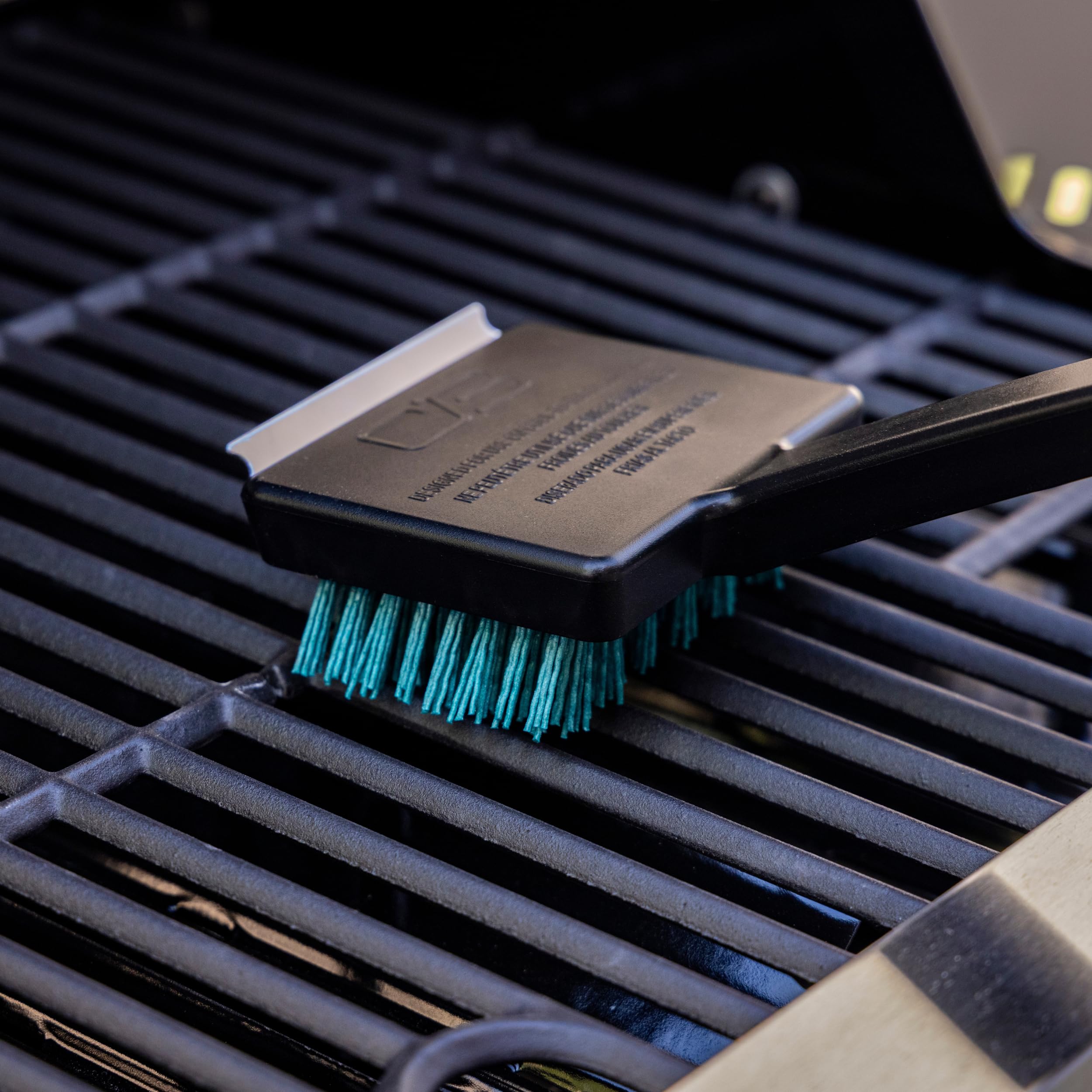 Charbroil lab-tested durability over 15,000 cycles for lasting performance