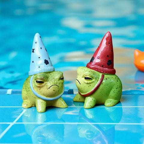 Charming resin frog figurine outdoor ready accents for garden displays.