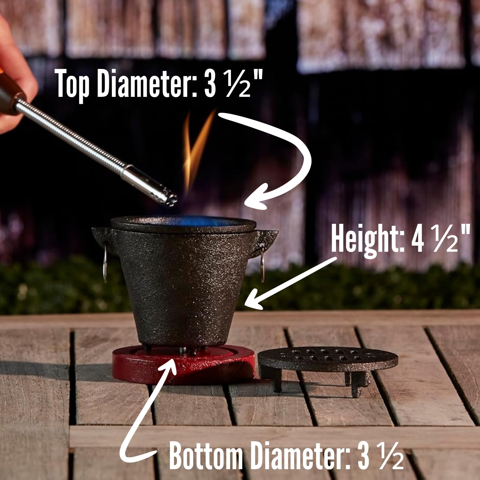 Chef Master cast iron pan close-up shows durable finish for indoor grilling.