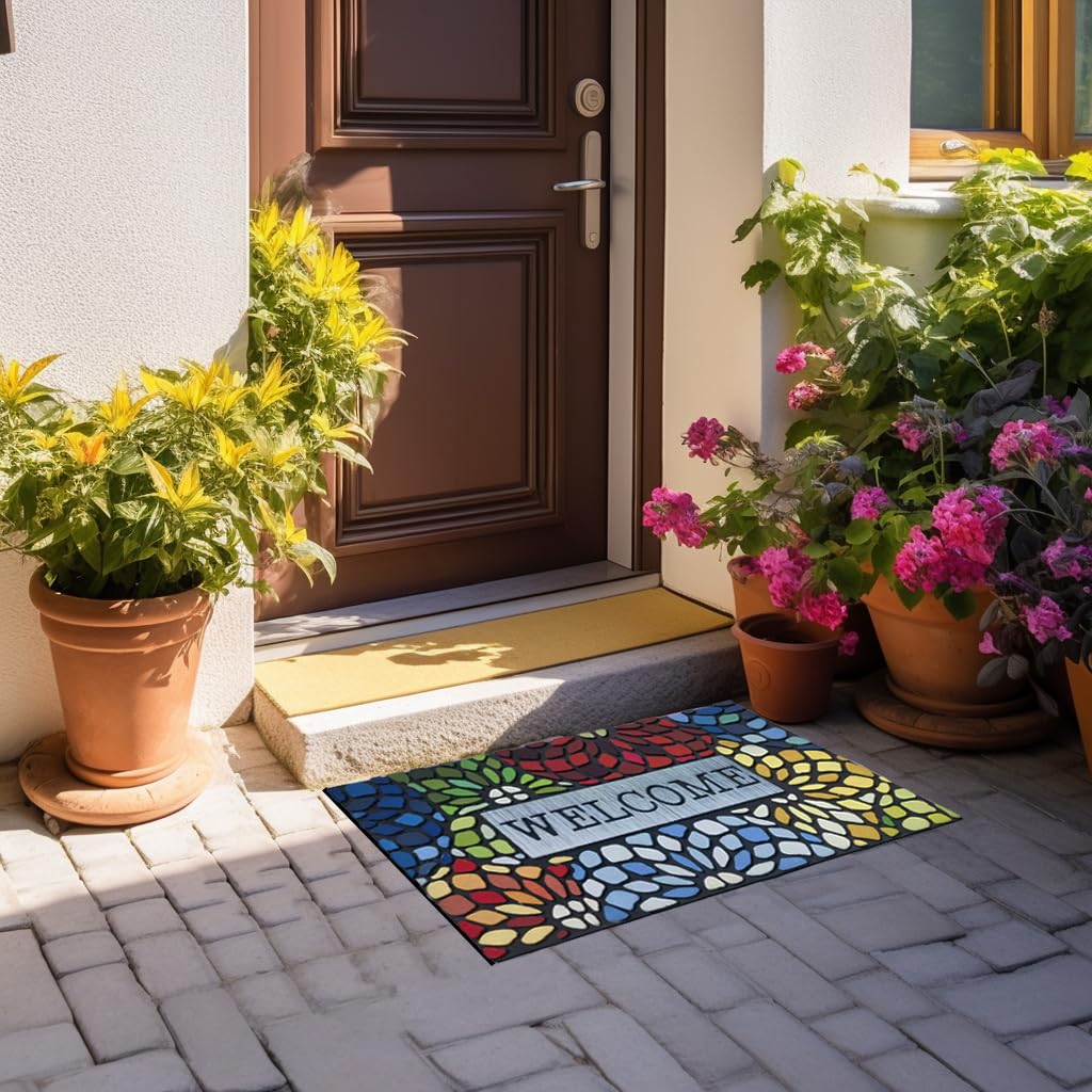 CHICHIC Colorful Welcome Mat absorbs moisture and dirt from shoes to keep floors cleaner.