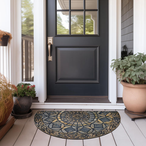 CHICHIC durable doormat withstands wind and snow year-round.