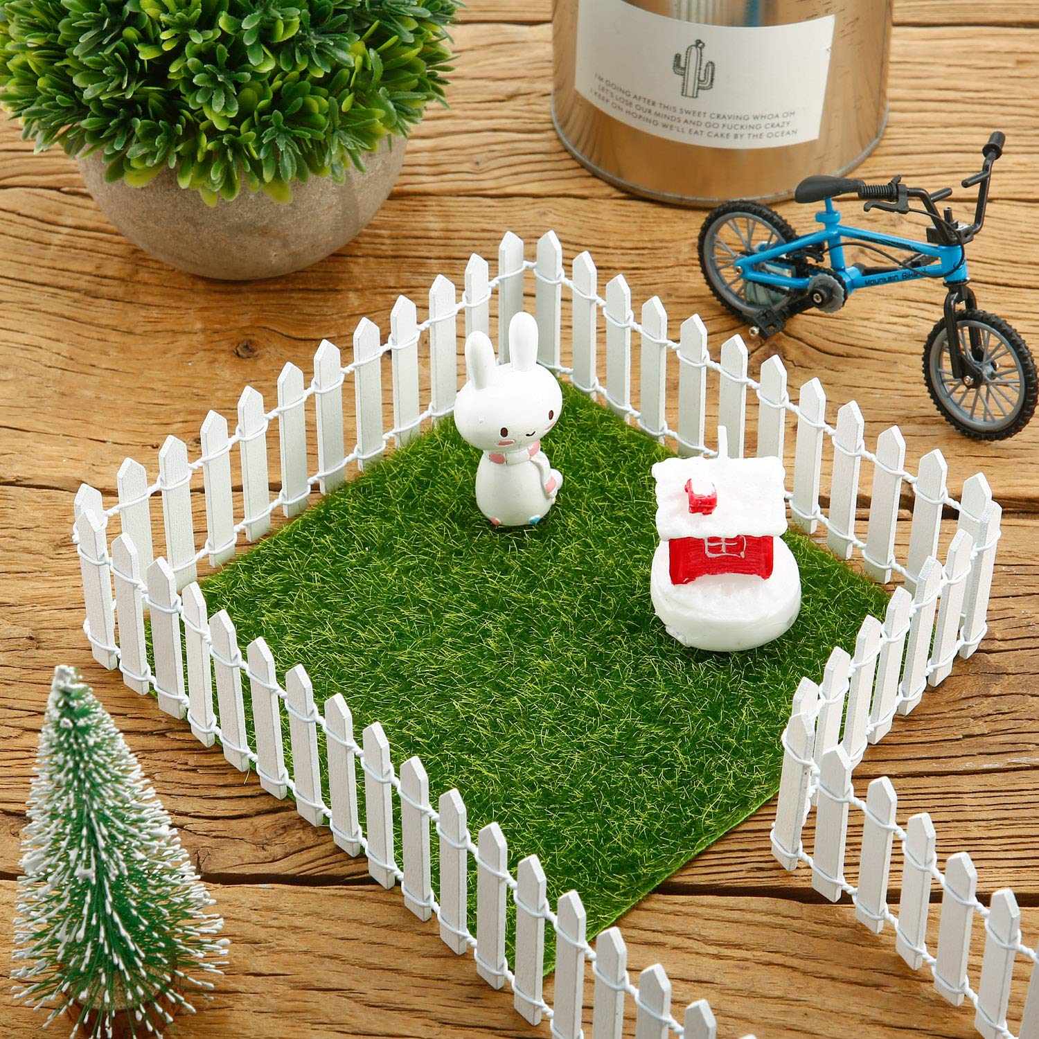 Chinco diorama fence white wood picket, inspires creative miniature settings.