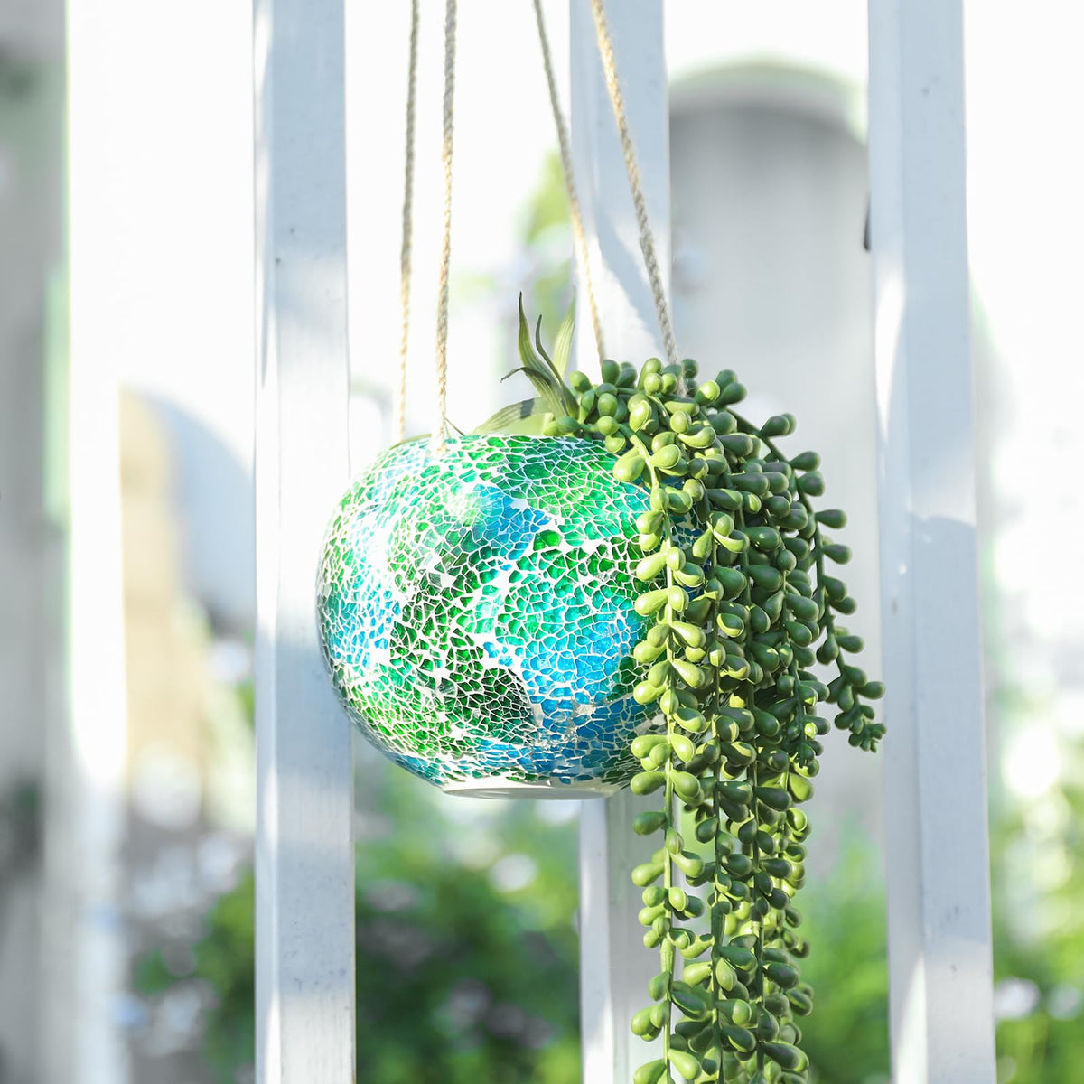 Chonsun mosaic hanging planter close-up with vibrant colors for stylish indoor decor.