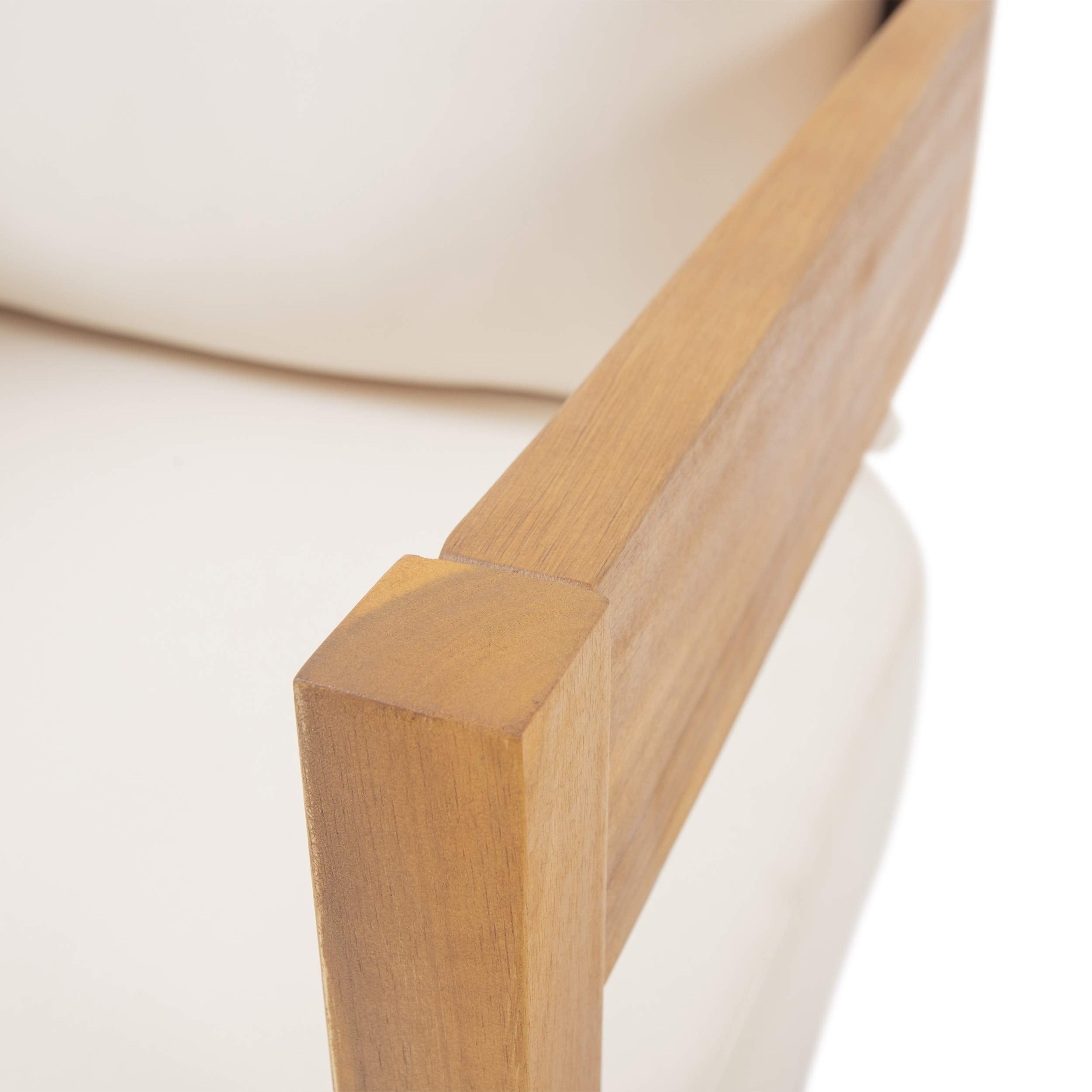Arm height on Alfy chair designed for comfortable seating