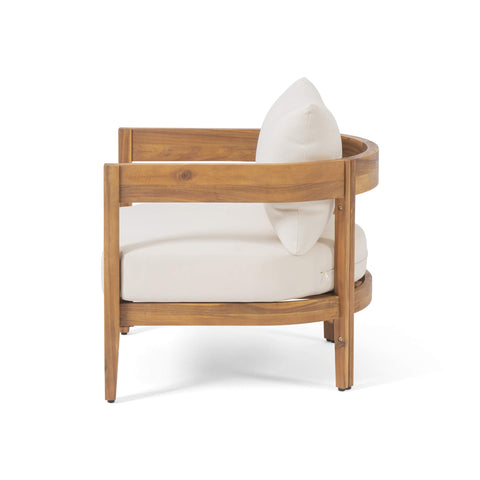 Water-resistant cushions on Alfy chair for easy cleanup outdoors