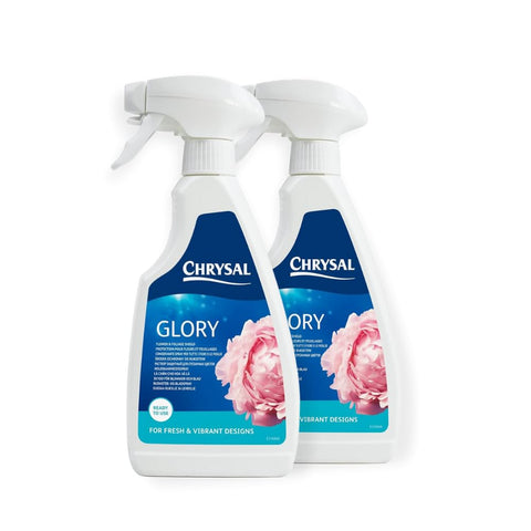 Chrysal Glory finish bottle for easy spray to extend freshness of arrangements