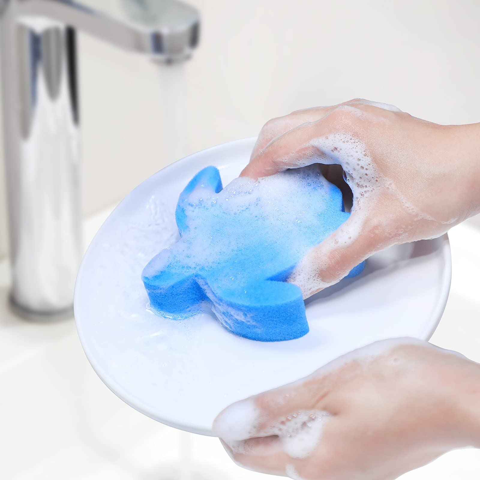 Chuangdi spa and pool cleaning sponge keeps water clear.