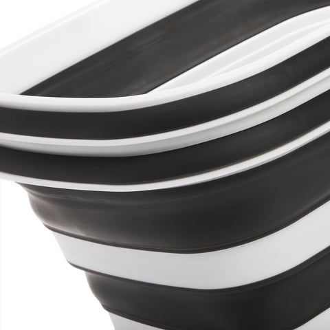 Cididu portable outdoor basin ready for washing vegetables or organizing gear.