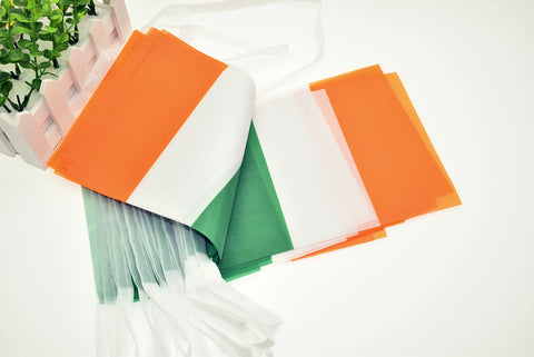 Ckexin Ireland flags banner ready for quick and easy setup.
