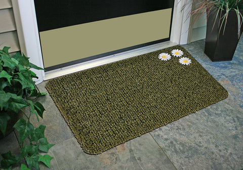CLEAN MACHINE grass-like blades scrape dirt at the entryway.