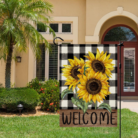 CMEGKE Sunflower Garden Flag back view shows consistent plaid styling.