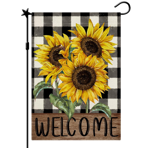 CMEGKE Sunflower Garden Flag front view with double-sided plaid design for outdoor decor.
