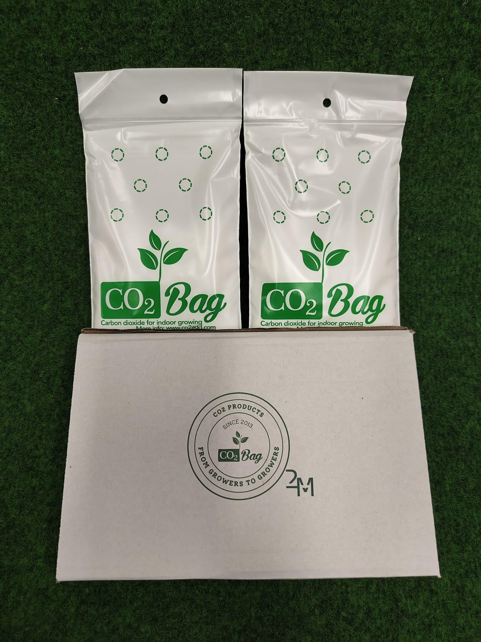 CO2BAG M packaging shows easy setup and clear instructions