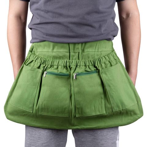 Codree Harvest Apron four pockets keeps scissors, phone, and keys organized.
