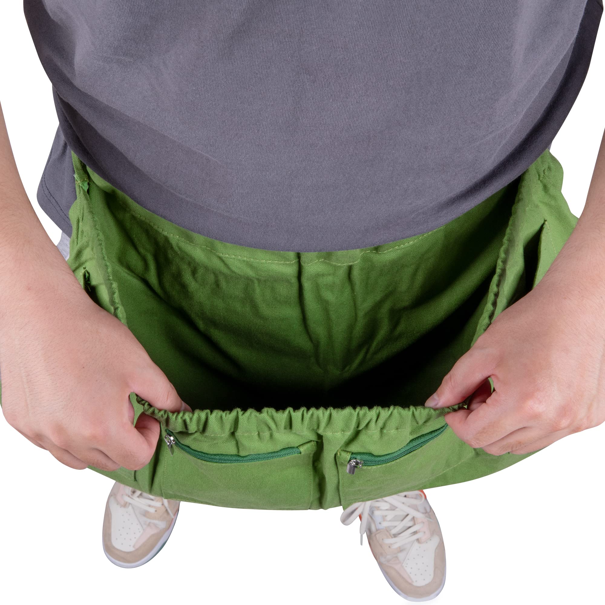 Codree Harvest Apron zippered pocket prevents items slipping during weeding.