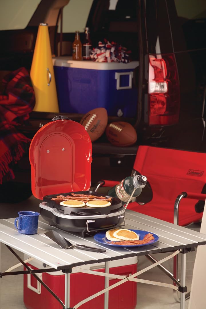 Coleman Fold N Go removable dishwasher-safe cooking surface simplifies cleanup.