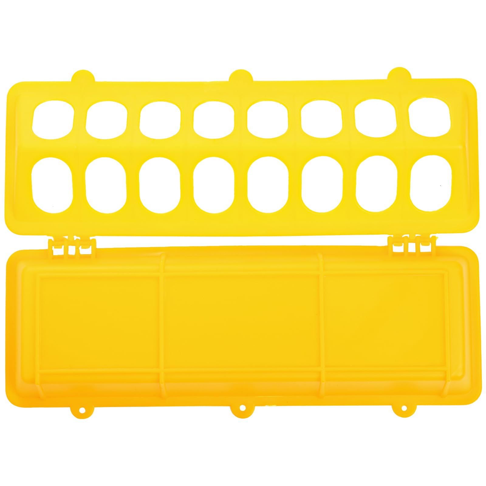 Coloch 16-hole design allows multiple birds to feed with less spill.