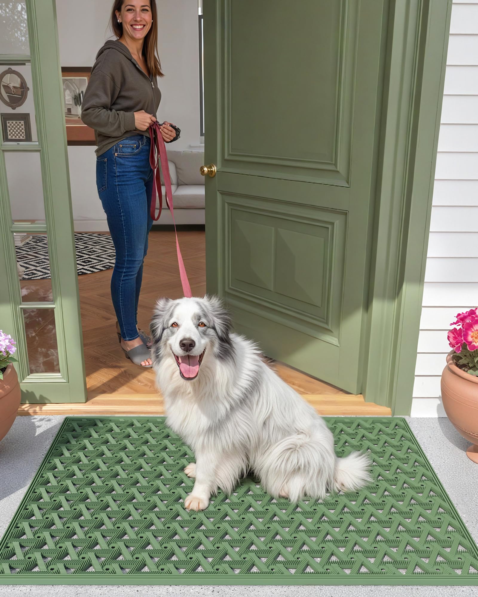 Color&Geometry heavy-duty mat performs in high-traffic entrances.