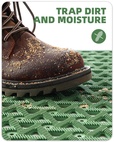 Color&Geometry mat has non-slip rubber backing for stable entry.