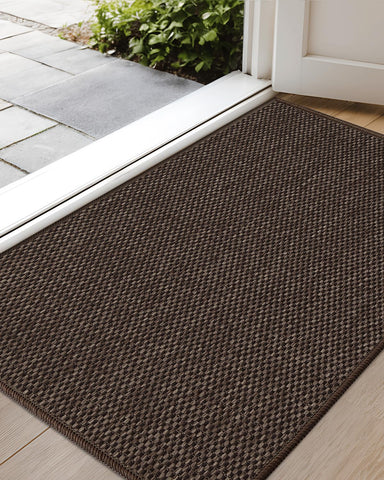 Color&Geometry ultra-thin doormat front view with low-profile entry protection against dirt