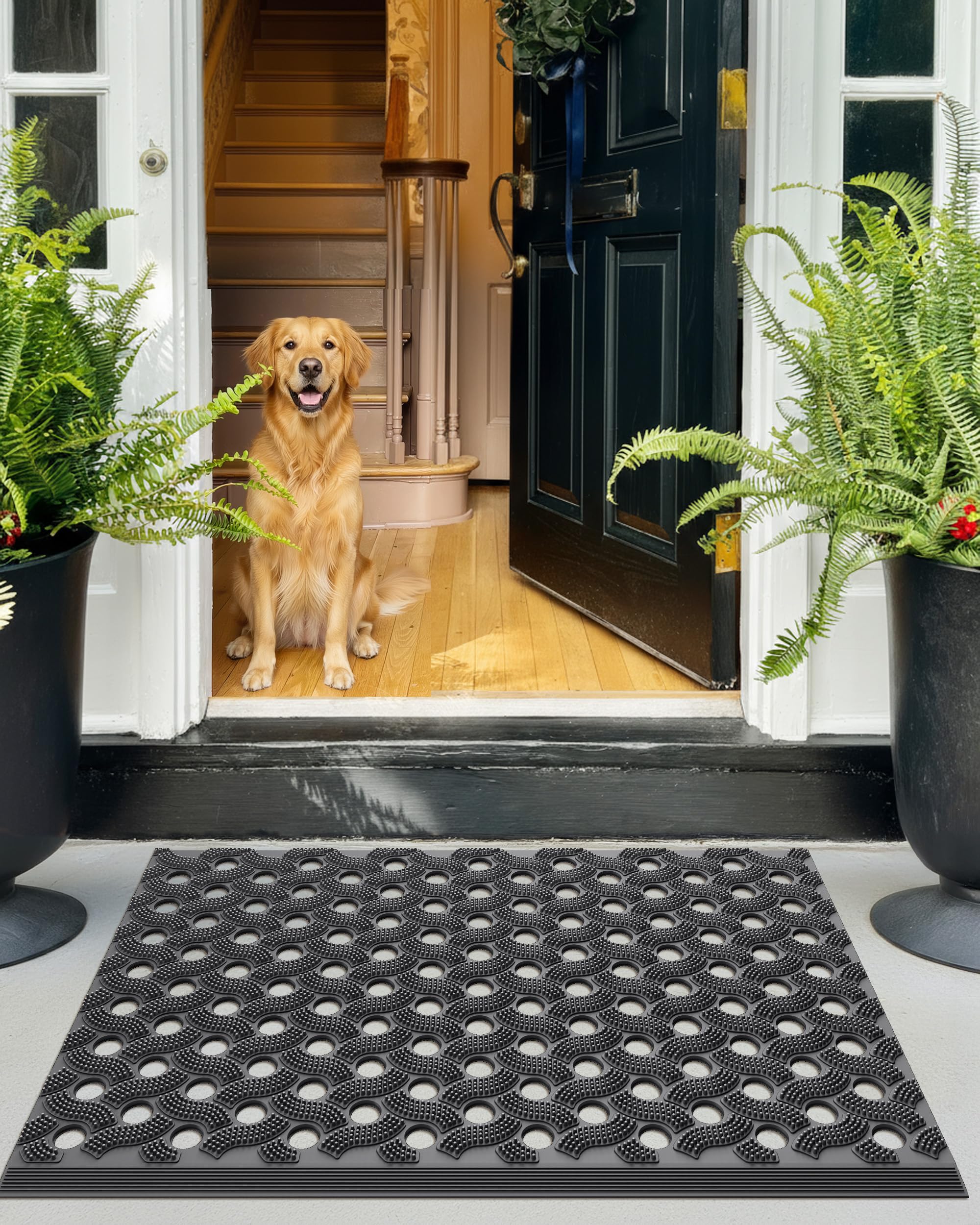 Color&Geometry mud-snow-sand scraper ideal for busy outdoor entryways