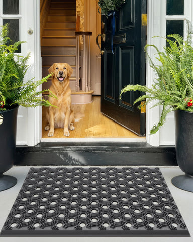 Color&Geometry mud-snow-sand scraper ideal for busy outdoor entryways