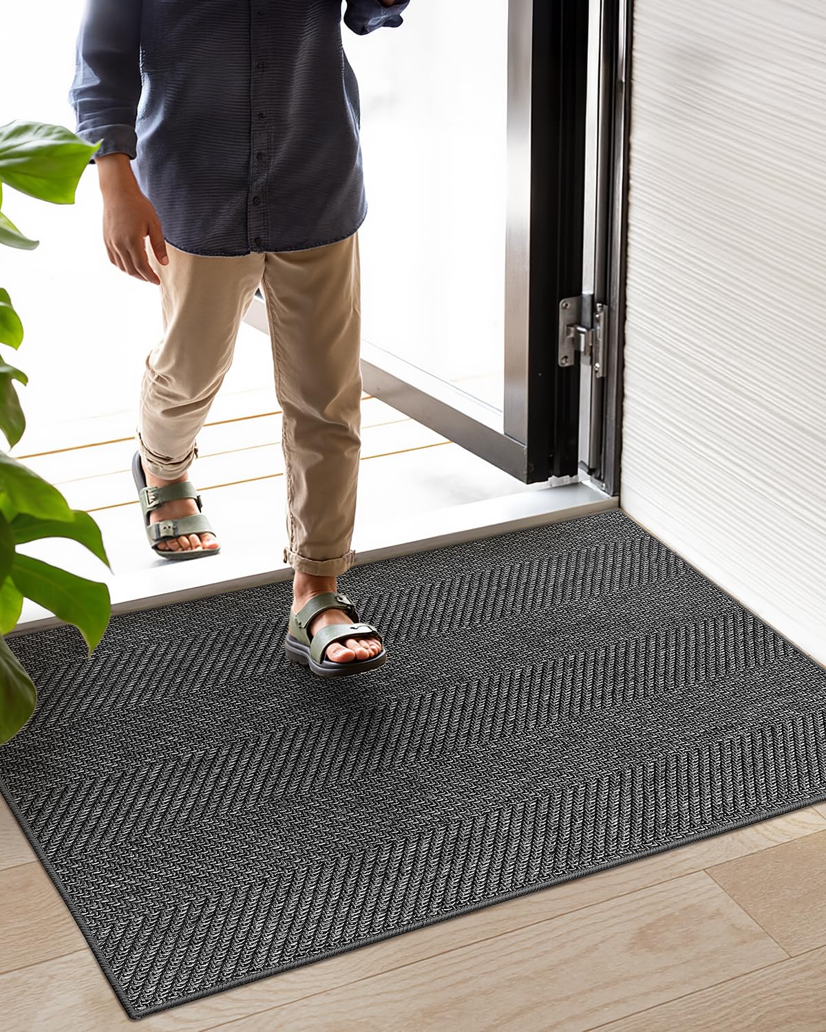 Color&Geometry multi-purpose indoor mat for entryways and foyers.