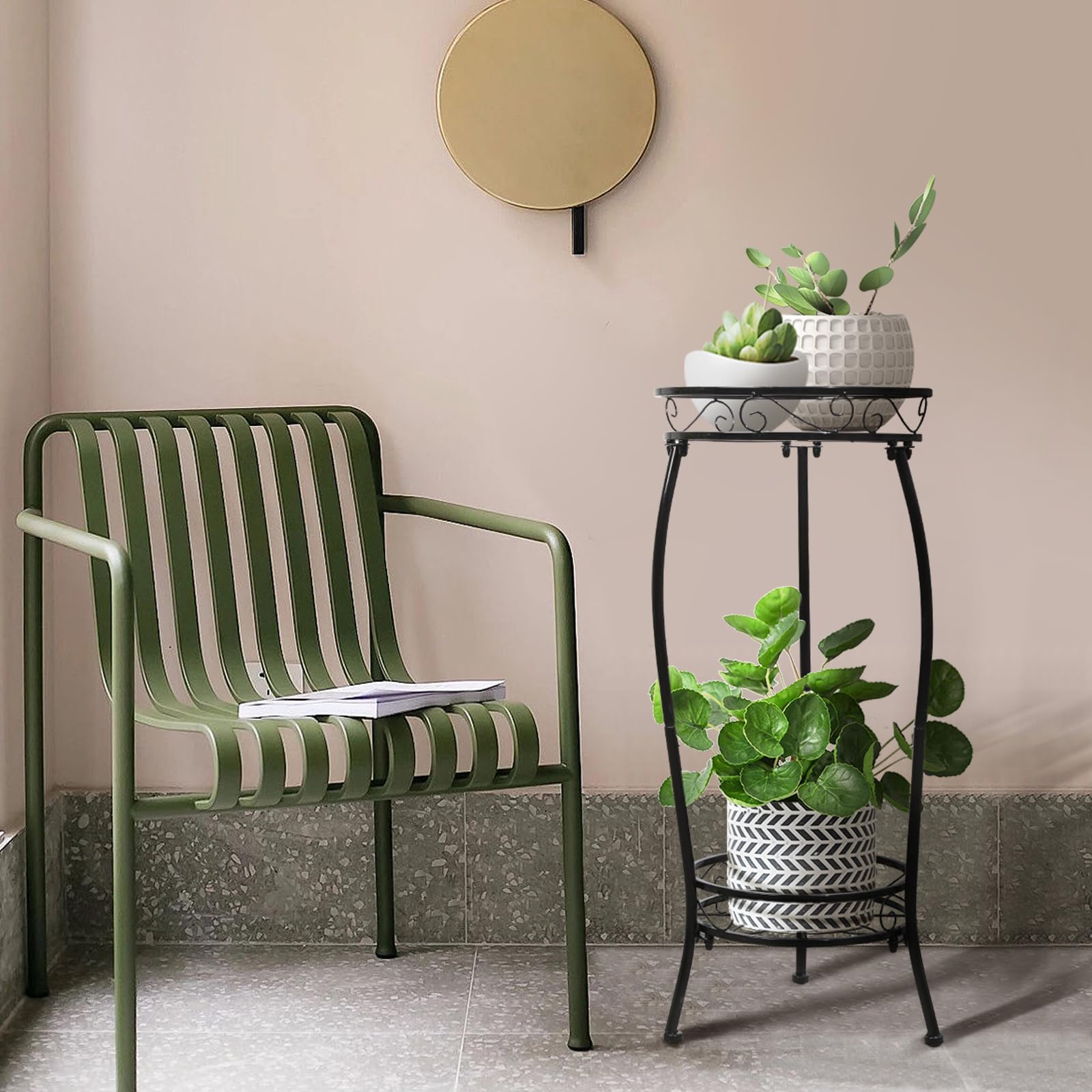 Cometofit heavy-duty plant display holds larger pots securely