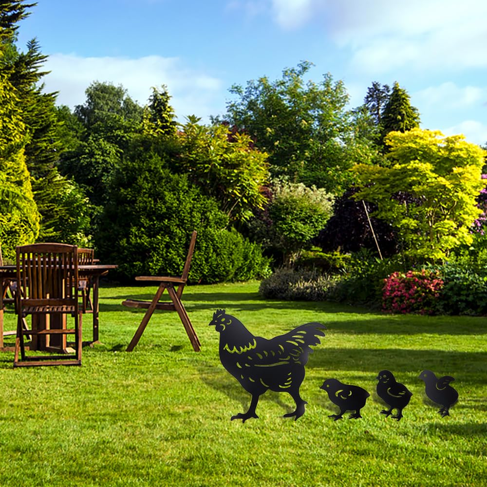 Comidox durable metal yard ornament enhances lawns and pathways.