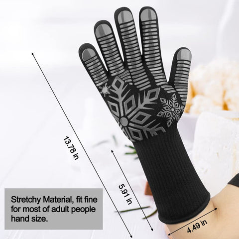 Comsmart BBQ Gloves used as fireproof oven gloves in high-heat cooking